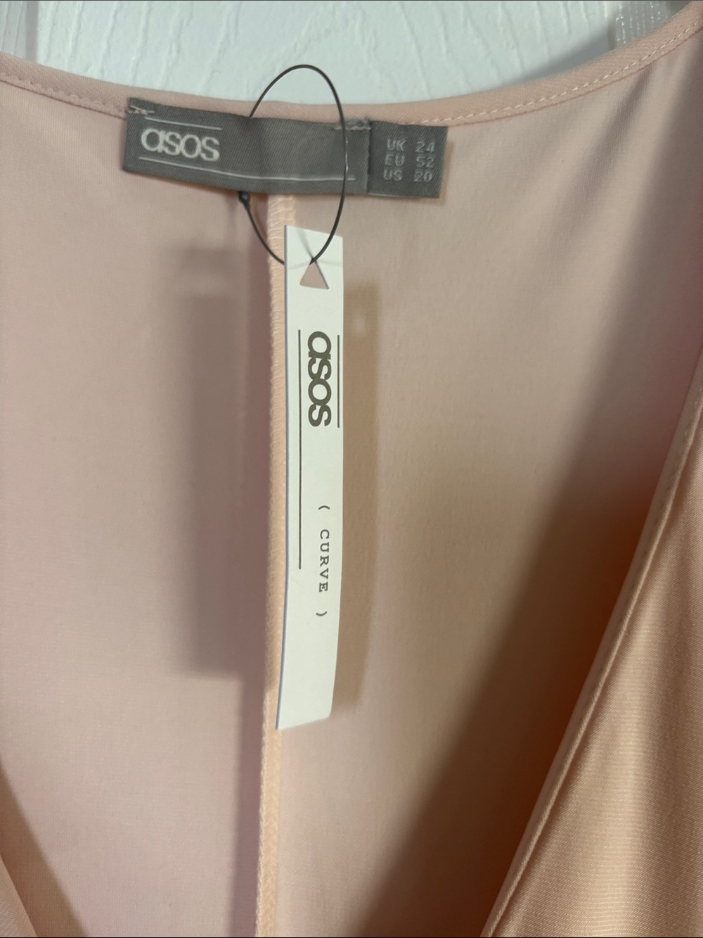 Soft Blush V-Neck Maxi Dress - Picture 4 of 6